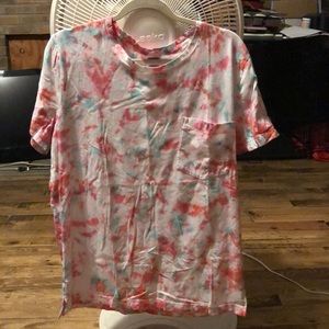 Victoria Secrets Pink tee